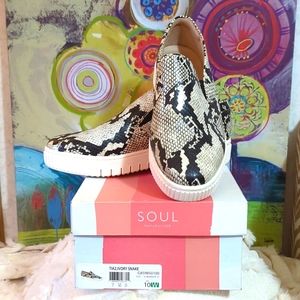 Tia 2 Slip On Loafers/Moccasins